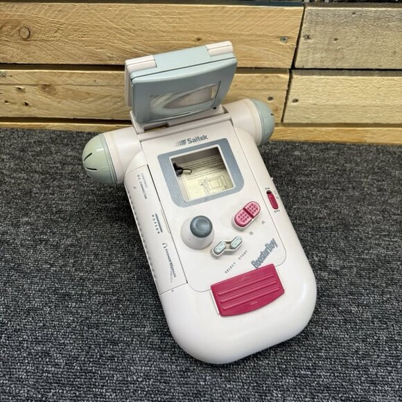 Saitek Booster Boy for Nintendo Gameboy - Picture 2 of 10